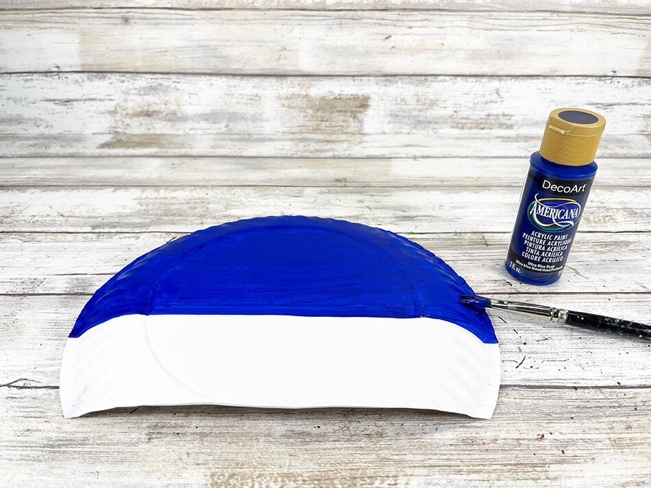 Dollar Store Paper Plate Whale Step 3