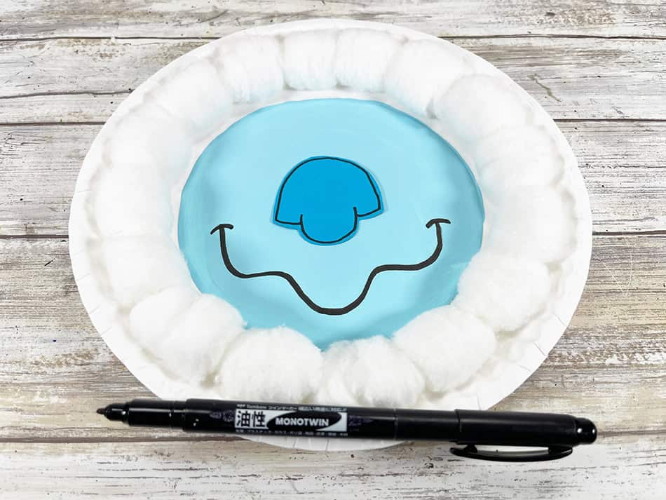 Dollar Store Paper Plate Yeti Step 6