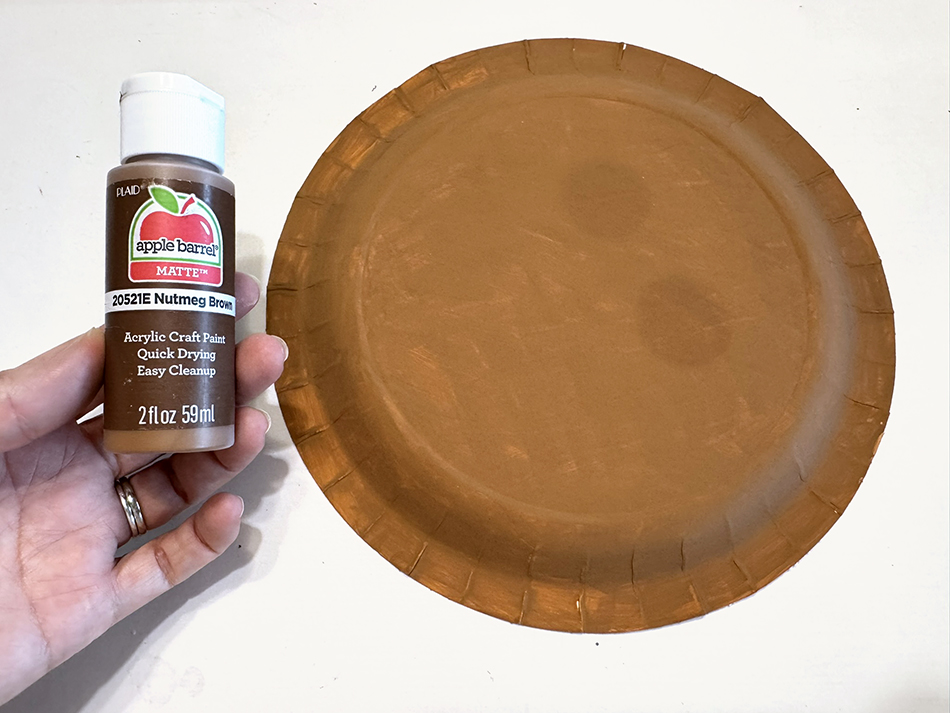 Gingerbread Man Paper Plate Bauble Step 1