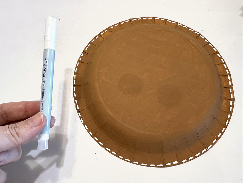 Gingerbread Man Paper Plate Bauble Step 2