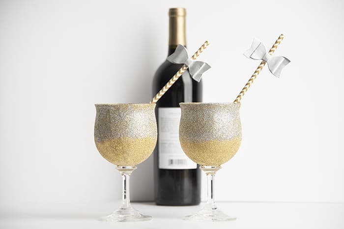 Mod Podge Glitter Glasses by Mod Podge Rocks Blog