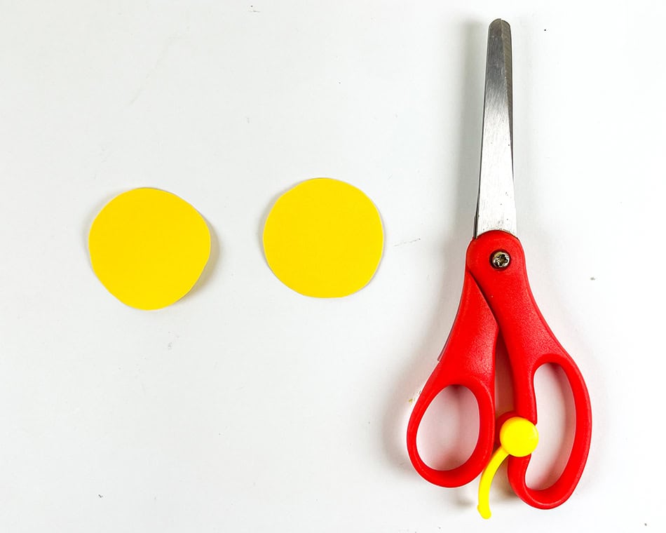 Snowy Owl Handprint Craft Step 3